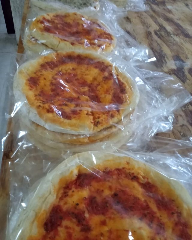 Prepizzas con salsa embolsadas